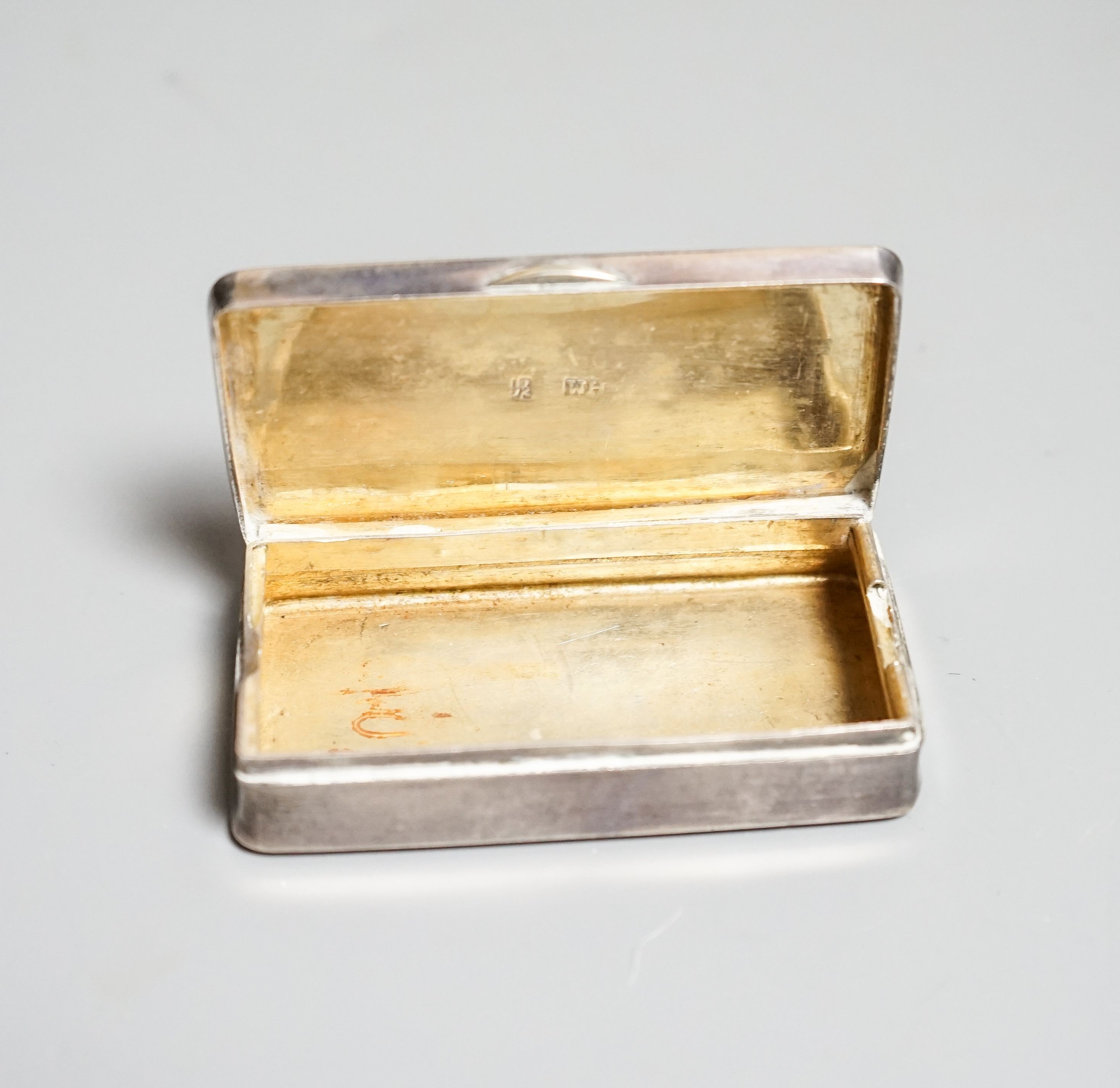 A late 19th/early 20th century Chinese silver rectangular snuff box by Wang Hing